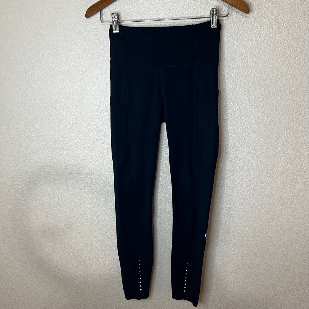 Lululemon leggings with thigh pocket 25” WOMENS 4
